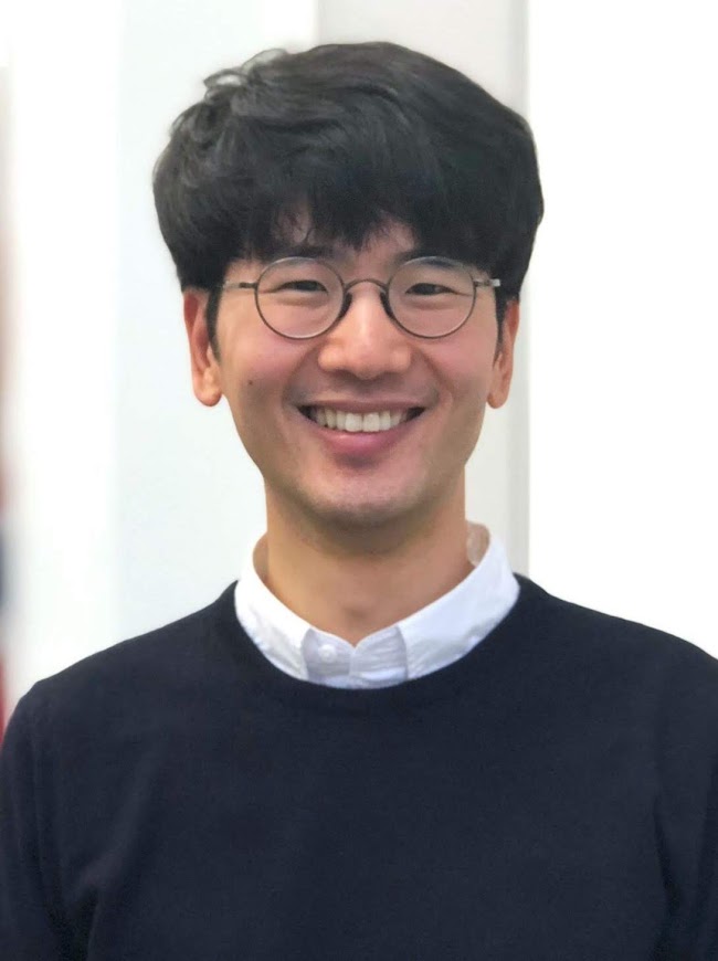Dr. Min Kay