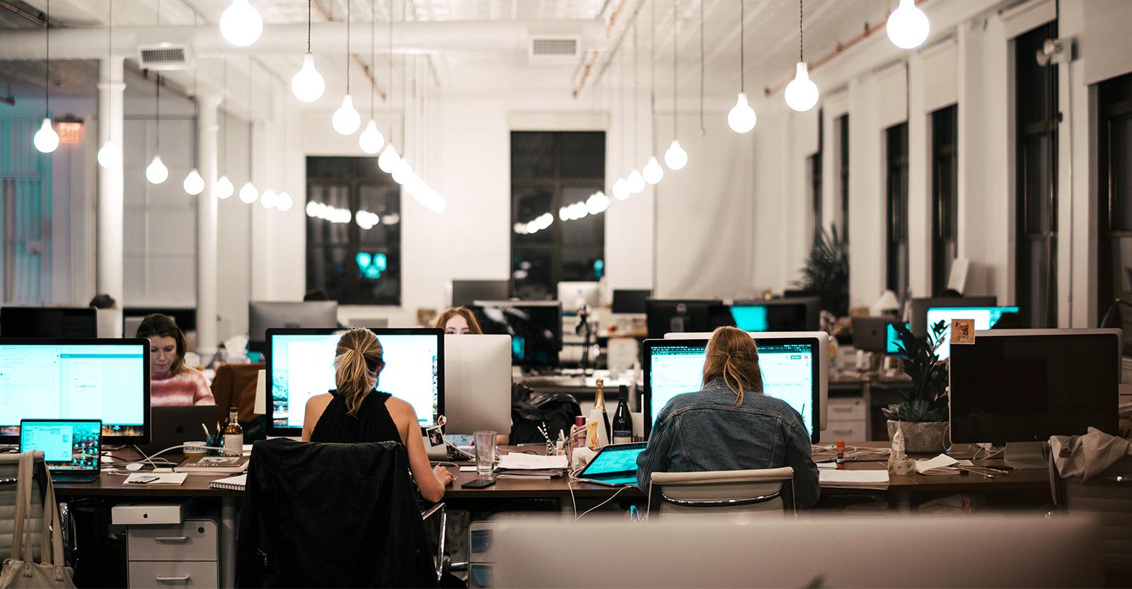 Promising economic outlook forecasted for BC despite rising recession risks