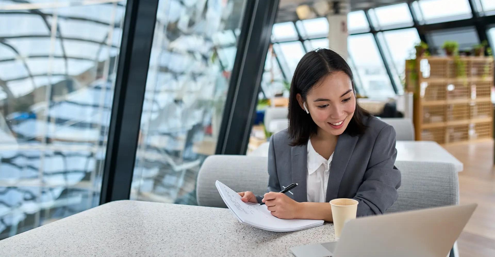 How to make a good impression in a virtual job interview
