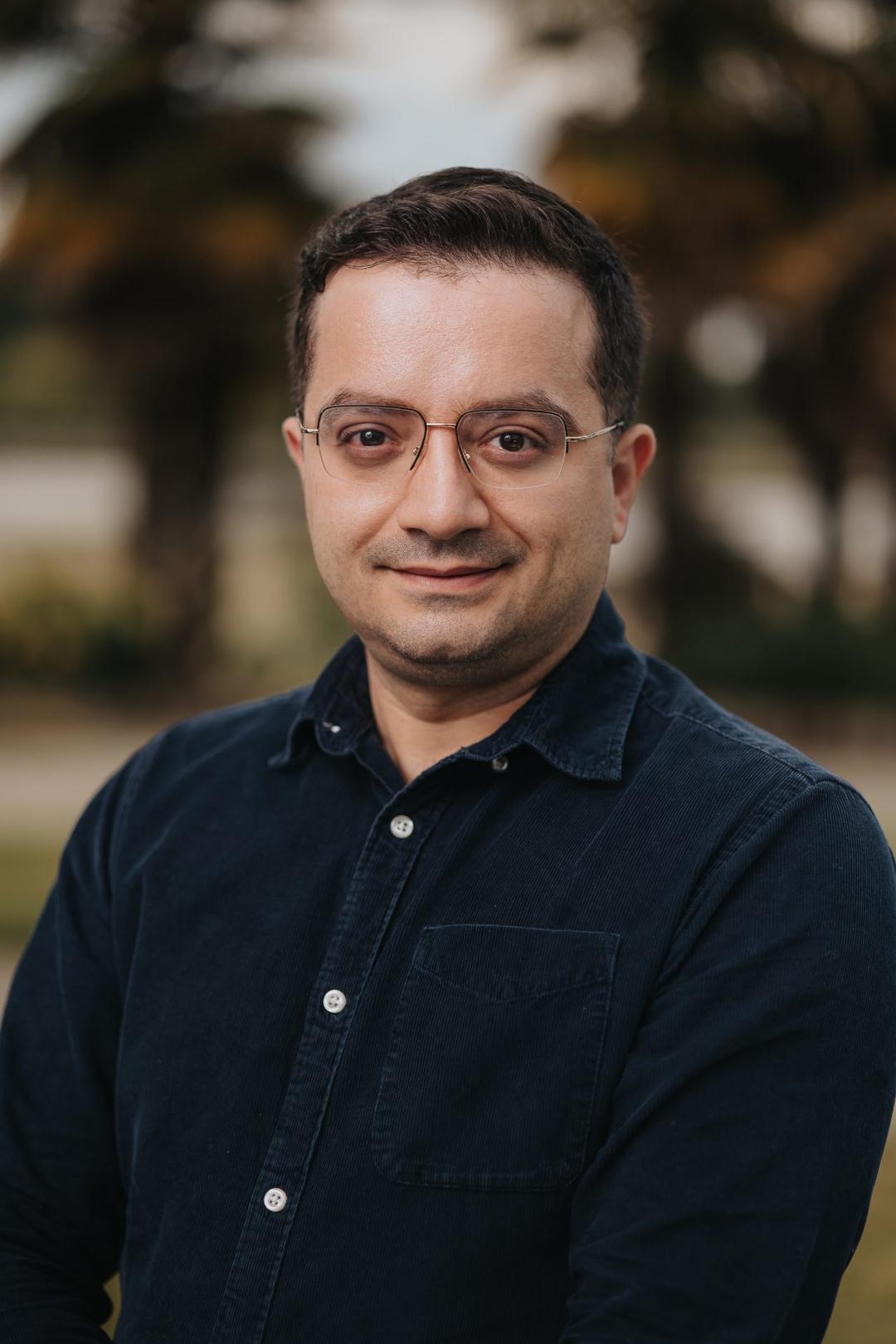 Dr. Ali Khazraei
